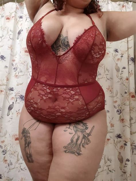 Something Red And Lacy Nudes Gonewildcurvy NUDE PICS ORG