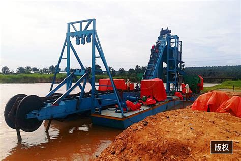 China Chain Bucket Gold Sand Dredger Ships For Sale China Chain