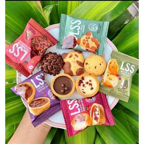 Siêu Hot Bánh Quy Bơ Sữa Socola Vị Thơm Ngon g Được Từ chiếc Shopee Việt Nam