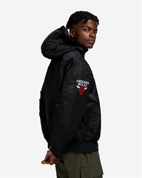 Shop New Era Alpha Industries Historic L-2B Chicago Bulls Hooded Bomber