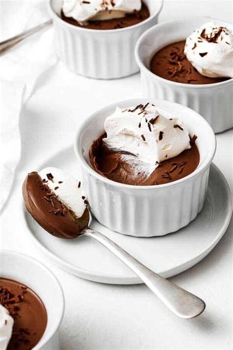 Easy Chocolate Pots de Crème Downshiftology