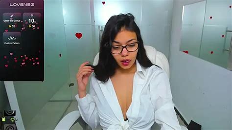 Mia Angeel Mia Nude On Cam Free Live Webcam Show