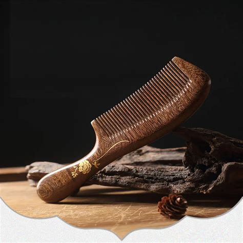 Pure Natural Green Sandalwood Hand Massage Comb Wood Anti Static Easy To Carry Beard Comb And