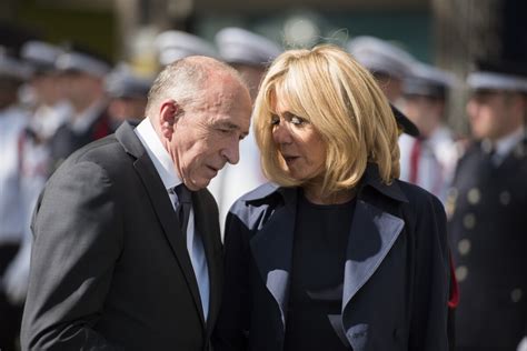 Photo G Rard Collomb Ministre De L Int Rieur Et Brigitte Macron Le