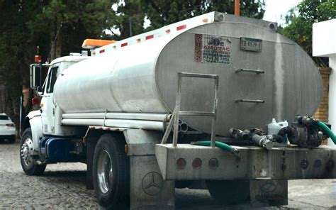 Implementan Programas De Apoyo Para Abastecer De Agua A Escuelas De Sgs