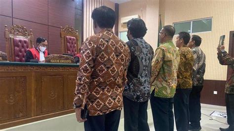 Tiga Pejabat Dan Mantan Pejabat Kepri Bersaksi Kasus Korupsi Dana Bos