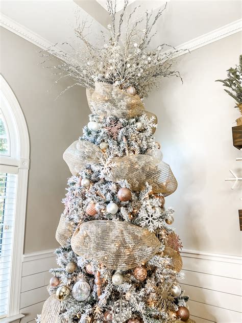 HOW TO DECO MESH YOUR TREE - Vogue for Breakfast