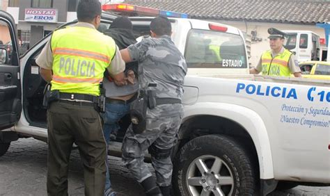 Siete Policías Detenidos En Operativo Contra Narcotráfico En Guayaquil