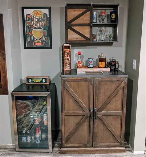 Transform Your Home Bar With Stylish Liquor Cabinets