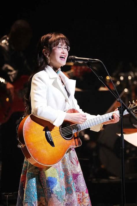 中島みゆき 4年ぶりコンサート「ようやくお目にかかることができました」思い込め19曲熱唱― スポニチ Sponichi Annex 芸能