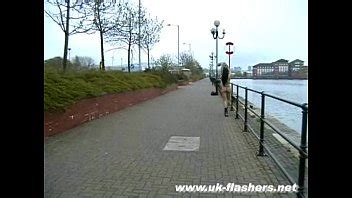 English Amateur Isis Flashing The Coastline And Showing Boobies In Public XVIDEOS