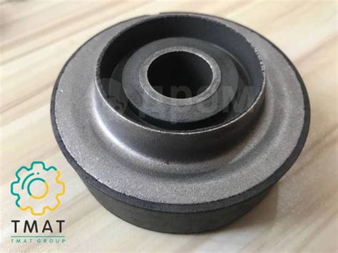 Купить Подушка двигателя Kobelco Kato MMC 6D16T во Владивостоке ...
