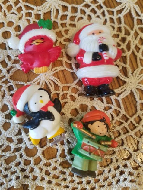 Vintage Plastic Hallmark Santa Gem