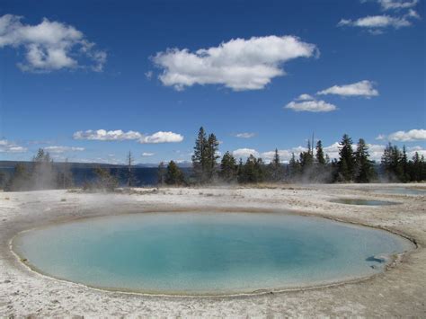 one.year.trip: Yellowstone: The Grand Loop Road