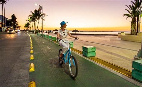 Malecón de La Paz BCS uno de los más hermosos de México y está cerca