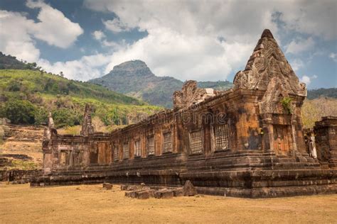 Wat Phu In Champasak Southern Laos Stock Image Image Of Buddhist