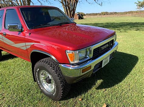 Toyota Pickup Lifted