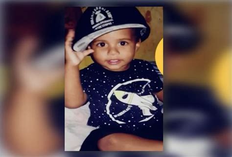 Tragédia Bebê de 1 ano morre após se afogar em balde no quintal de