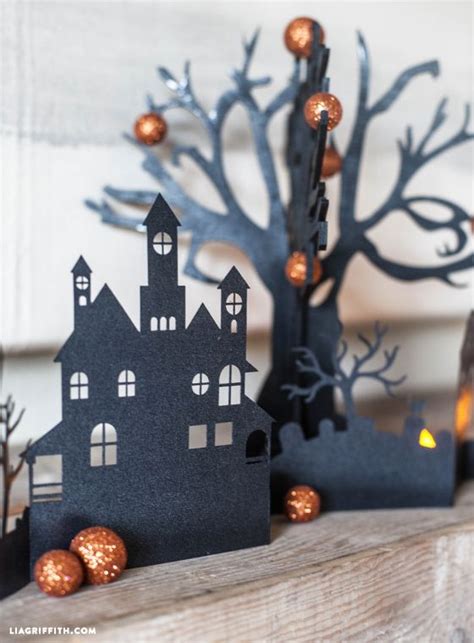 20 Diy Paper Halloween Decorations Homyhomee