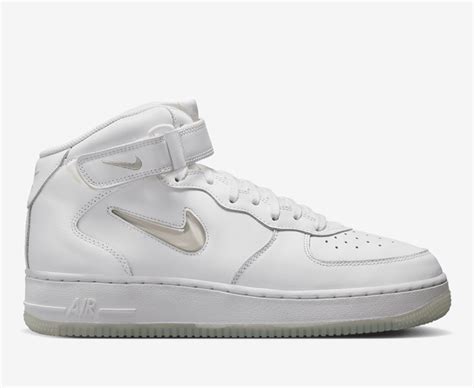 Nike Buy NIKE AIR FORCE 1 MID 07 SUMMIT WHITE LIGHT BONE SUMMIT