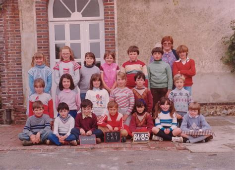 Photo De Classe Ce2 Cm1 De 1984 Ecole Primaire Copains Davant