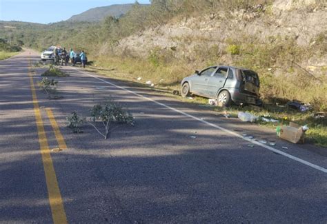 Ba Uma Crian A E Dois Adultos Morrem Em Acidente Entre Itua U E