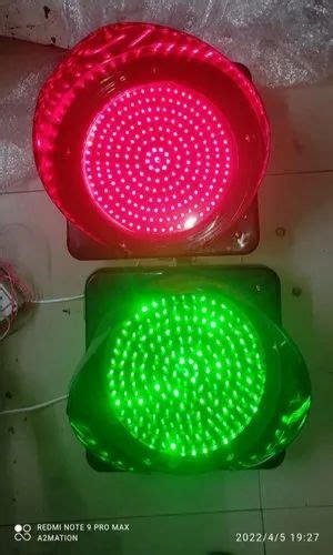 Polycarbonate Led Traffic Signal Light Ip65 At Rs 3200 In Kolkata Id 22707681591