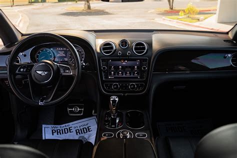 Rent-Bentley-Bentayga-Dallas | Exotic Car Rental Dallas Fort Worth