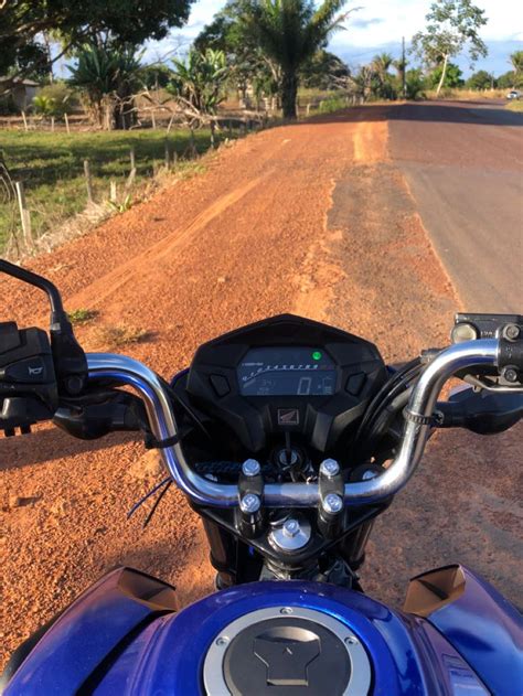 Pin De Lariane Santos Em Motos Foto De Cerveja