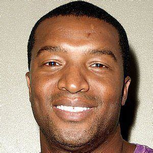 Roger Cross - Age, Bio, Family | Famous Birthdays