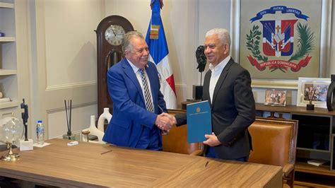 Senado Y Cruz Roja Firman Acuerdo De Cooperaci N N Digital