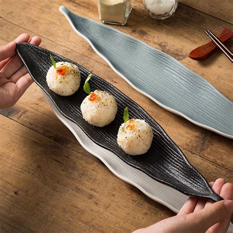 HOT Đĩa lá vân sọc men nhám 3 màu 35cm khay sushi kimbab sang trọng CỬA HÀNG NỘI THẤT LYMDECOR
