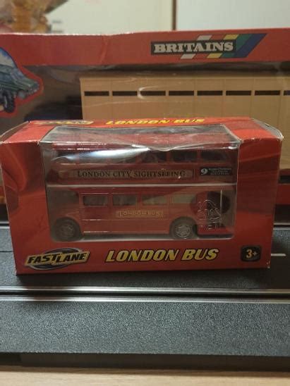 Model autobusu 1:43 London Bus.Nový vybalený jen na focení. | Aukro
