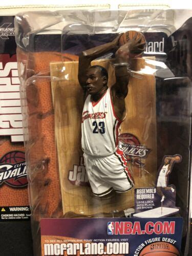 Mavin LEBRON JAMES McFarlane ROOKIE NBA ACTION FIGURE CAVALIERS