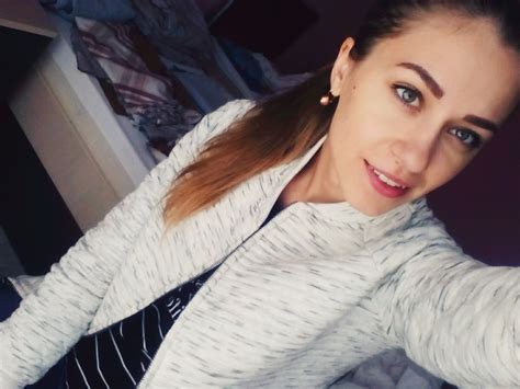 Amateur Pics 2222 Slut Gf 17 Porn Pic