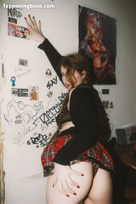 Alvrmur Ally Purr Nude OnlyFans Leaks Fappening FappeningBook