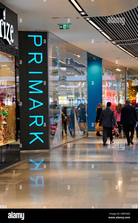 Primark Store Front Stockfotos Und Bilder Kaufen Alamy