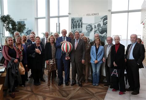 Il Gruppo Triveneto Dei Cavalieri Del Lavoro Visita Laeroporto Marco