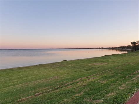 Lake Bonney - Barmera Visitor Information Centre