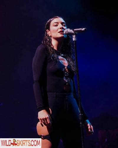 Lorde Nude Leaked Photos And Videos WildSkirts