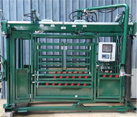 Hydraulic Chutes For Cattle - Zhengzhou Bangmao Weighing Equipment Co ...