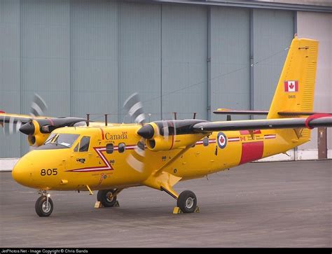 13805 De Havilland Canada DHC 6 300 Twin Otter Canada Royal