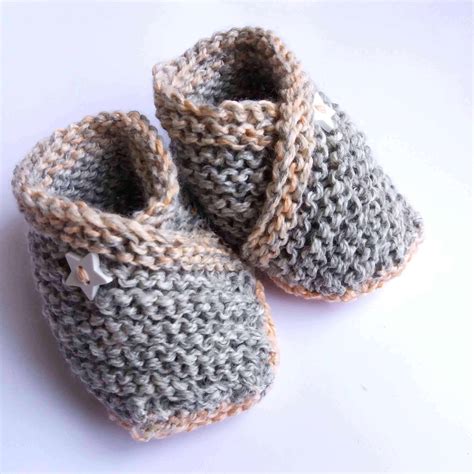 Kimono Baby Shoes Knitting Pattern | Unique Yarns Co.