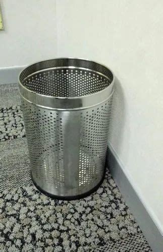 Open Top Silver 12 X 24 Inch Stainless Steel Perforated Bin Material