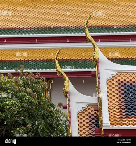 Wat Pho Conocido Tambi N Como El Templo Del Buda Reclinado Es Un Templo