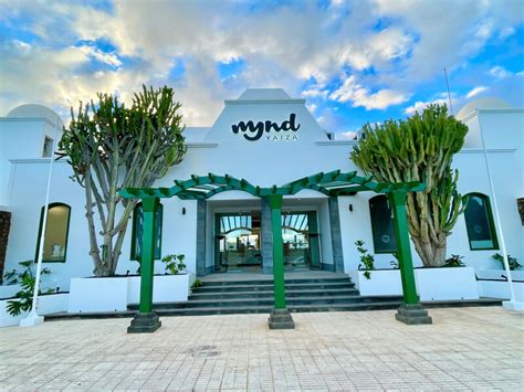 Mynd Yaiza Playa Blanca Lanzarote On The Beach