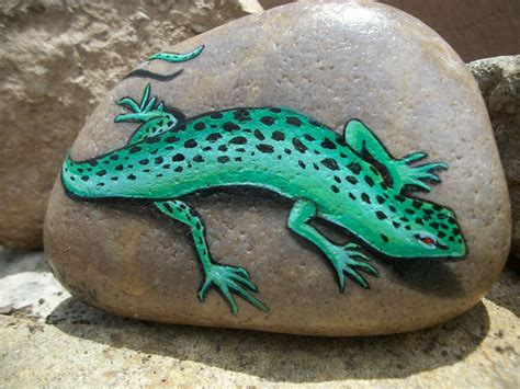 Lizard Painting On River Rock By Karin By Whitedovetreasures Rock