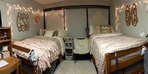 Pink And Gold Dorm Room Ideas