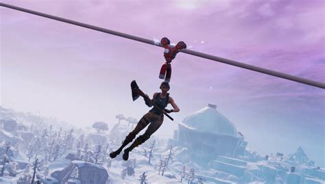 Fortnite Sfida A Fasi Infliggi Danni Ai Giocatori Avversari Da Una Zipline