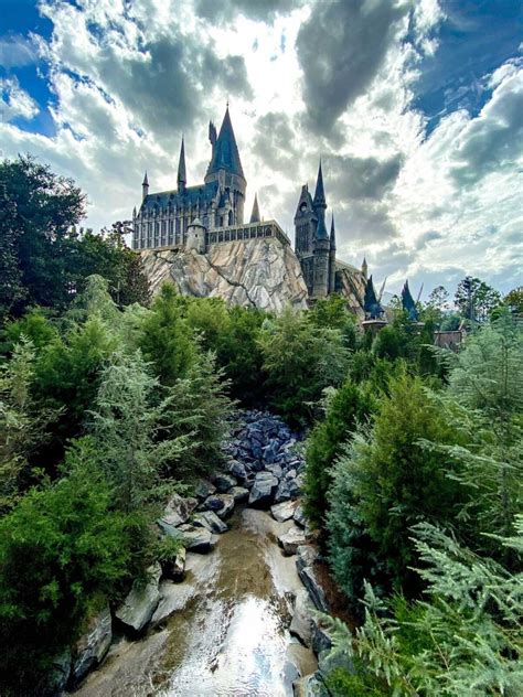 Hogwarts Castle Wallpapers 39 Images Wallpapercat